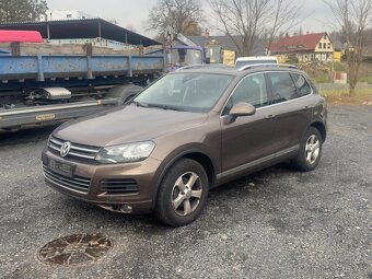 Volkswagen Touareg, 3.0 V6, highline, vzduch, pano - 3