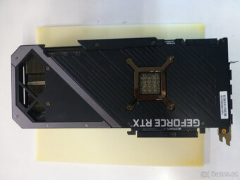 ASUS ROG STRIX GeForce RTX 3090 GAMING O24G - 3