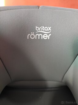 Autosedačka Römer KIDFIX SL - 3