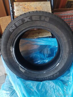 Prodám pneu Nexen - 3