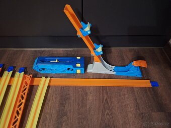 Hot wheels doplňky - 3