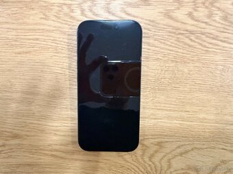 iPhone 16 Pro 256GB černý - 3