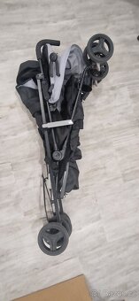 Skládací golfový kočárek - 3