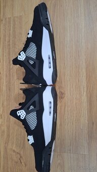 Boty Jordan 4 Retro White Thunder. - 3