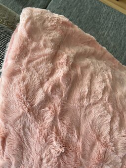 Nova ruzova deka - 3