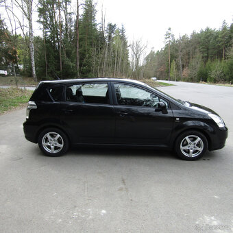 Toyota Corolla Verso 1,8VVT-i 95kw, 2x kola, SERVIS TOYOTA - 3
