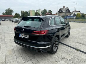 VW Touareg III Elegance 3,0TDI 210kW Tiptronic 4Motion - 3