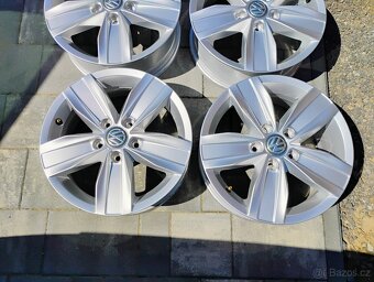 Alu kola 5x112, 6Jx16, ET50, originál VW. - 3