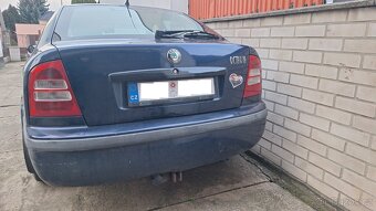 Octavia 1.8t 110kw na náhradní díly - 3