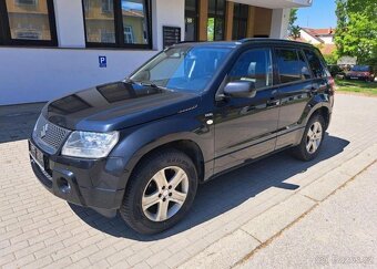 Suzuki Grand Vitara 1,9 DDiS AWD nafta manuál 95 kw - 3