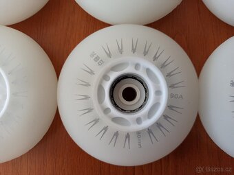 svítící inline kolečka 80mm - NOVÉ - 3