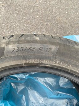 Michelin primacy 4 - 235/45 r17 - 3