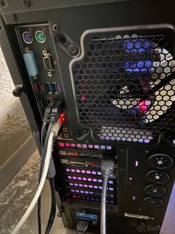 Starý herní PC původem z CZC i5, GTX1070ti, 16GB RAM... - 3