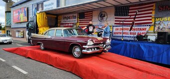 Prodám DODGE Custom Royal 1957 sedan - 3