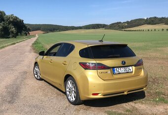 Lexus CT 200h - 3