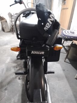 Ankur hero Majestic - 3