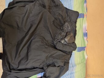 Pracovní nebo zimní bunda - 3