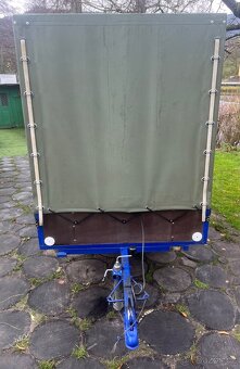 Přívěsný vozík krytý - 3