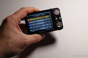 Fuji FinePix J250 - 3