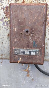 Bruska dvoukotoučová na železo - 3