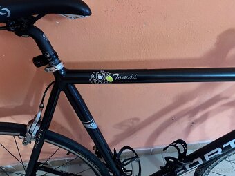 Silniční kolo FORT - 3