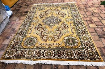 PERSKÝ KOBEREC orientální Salyut - 3