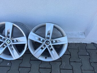 R17 5X112 Seat Skoda - 3