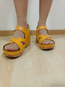 Oranžové sandále Coronni vel. 38 - 3