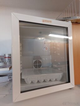 myčka,lednice, stoly - vybavení cukrárny,kavárny - 3