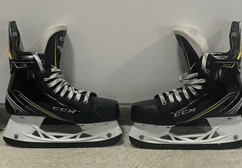 Brusle CCM Tacks as1 vel.4,5D - 3