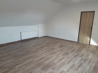 Pronájem domu 4+kk 100m2 - 3