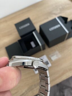 Citizen NJ0100-71E - 3