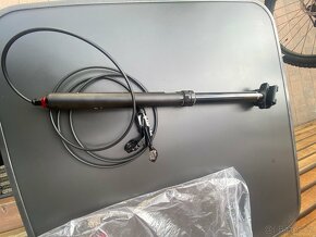 RockShox Reverb Stealth 1X teleskopická sedlovka - 3