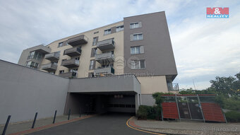 Pronájem bytu 1+kk, 34 m², Praha, ul. Toufarova - 3