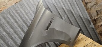 Bmw F10, F11 levý přední blatník, šedá - 3