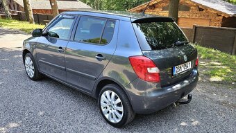 Škoda Fabia II 1.2TSI 63kW, facelift, výbava - 3