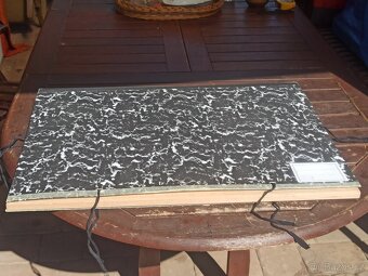 Prodám rýsovací desku 50x70cm - 3