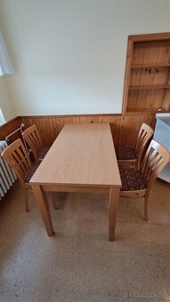 Jídelní stůl a židle TON - 3