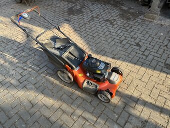 Husqvarna R53SV - 3