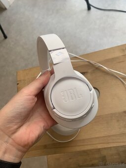 JBL Tune 770NC sluchatka - 3