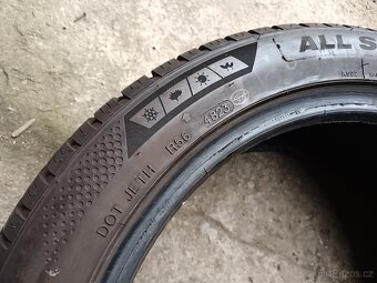Zimní pneu 225/45/17 - 3