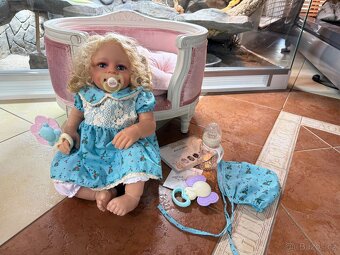 Realistická panenka s vlasky - 3