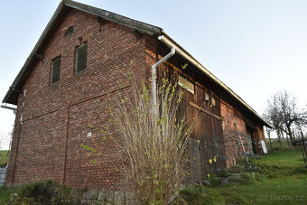 Červený Kostelec - rodinný dům 3+kk s pozemkem 2069 m2 - 3