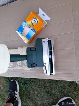 Vysavač Vorwerk 121 s elektronickou klepaci hlavicí - 3