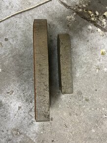 TRÁVNÍKOVÝ LEM - 3