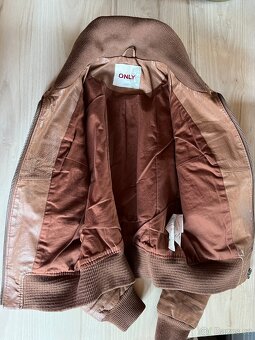 Dámská kožená bunda - 3