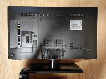 LED Full HD - TV nebo PC monitor Samsung UE32F5000 - 3