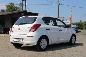 Hyundai i20, 1,2i 62KW, 1.maj.,ČR, 66.273 km, r.v. 2014 - 3