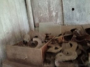 Lešenářské žabky a podstavce - 3