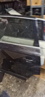 Leve zadni dvere audi Q7 4L - 3